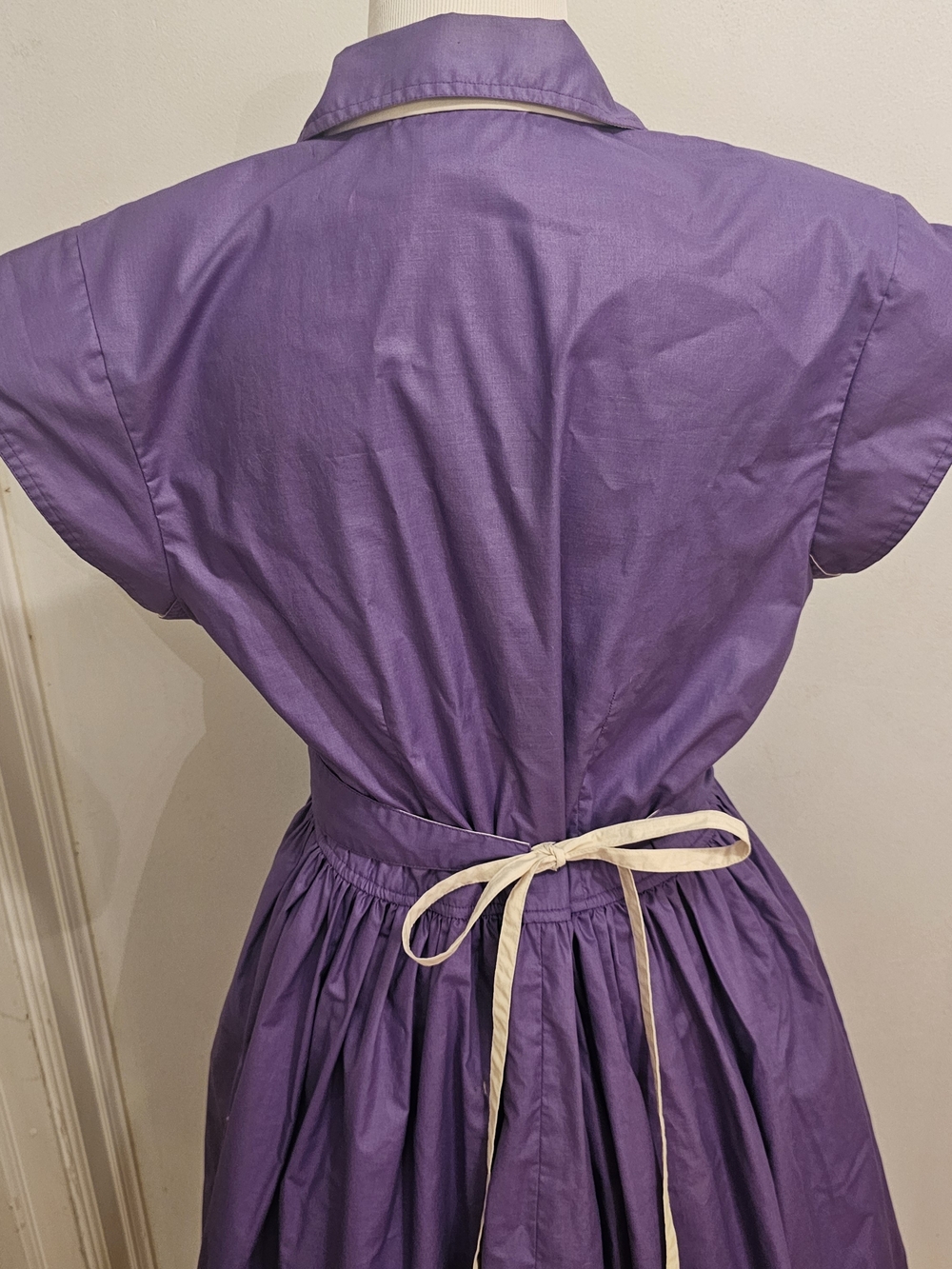 Vintage Button-Front Fit & Flare Day Dress - Purple - Picture 8 of 10